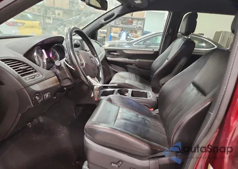 2019 Dodge Grand Caravan Gt from USA, damaged, VIN 2C4RDGEG6KR740056